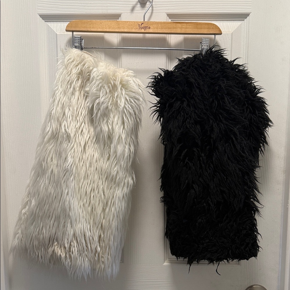 Xhilaration Faux Fur Skirt - Black and Cream